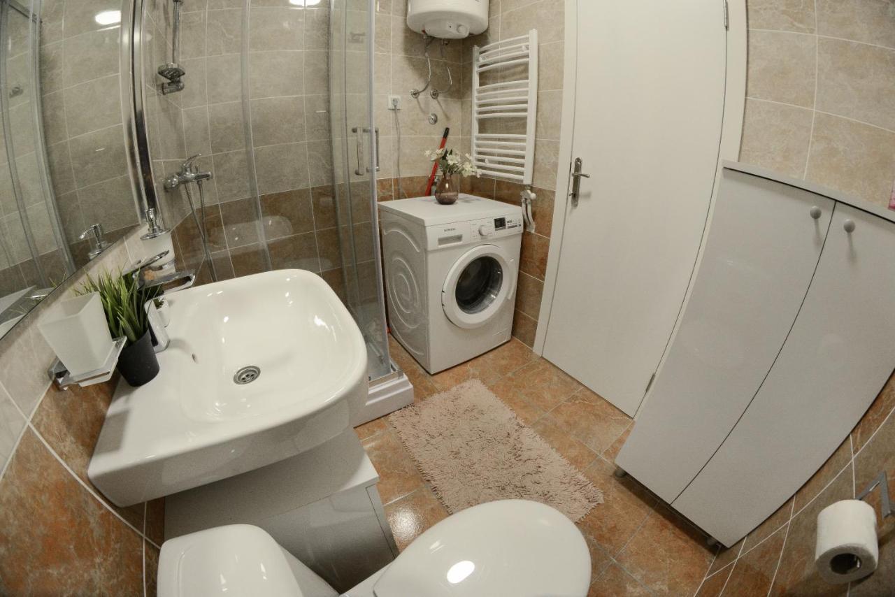 נובי סאד Apartment Dobraya Grey מראה חיצוני תמונה